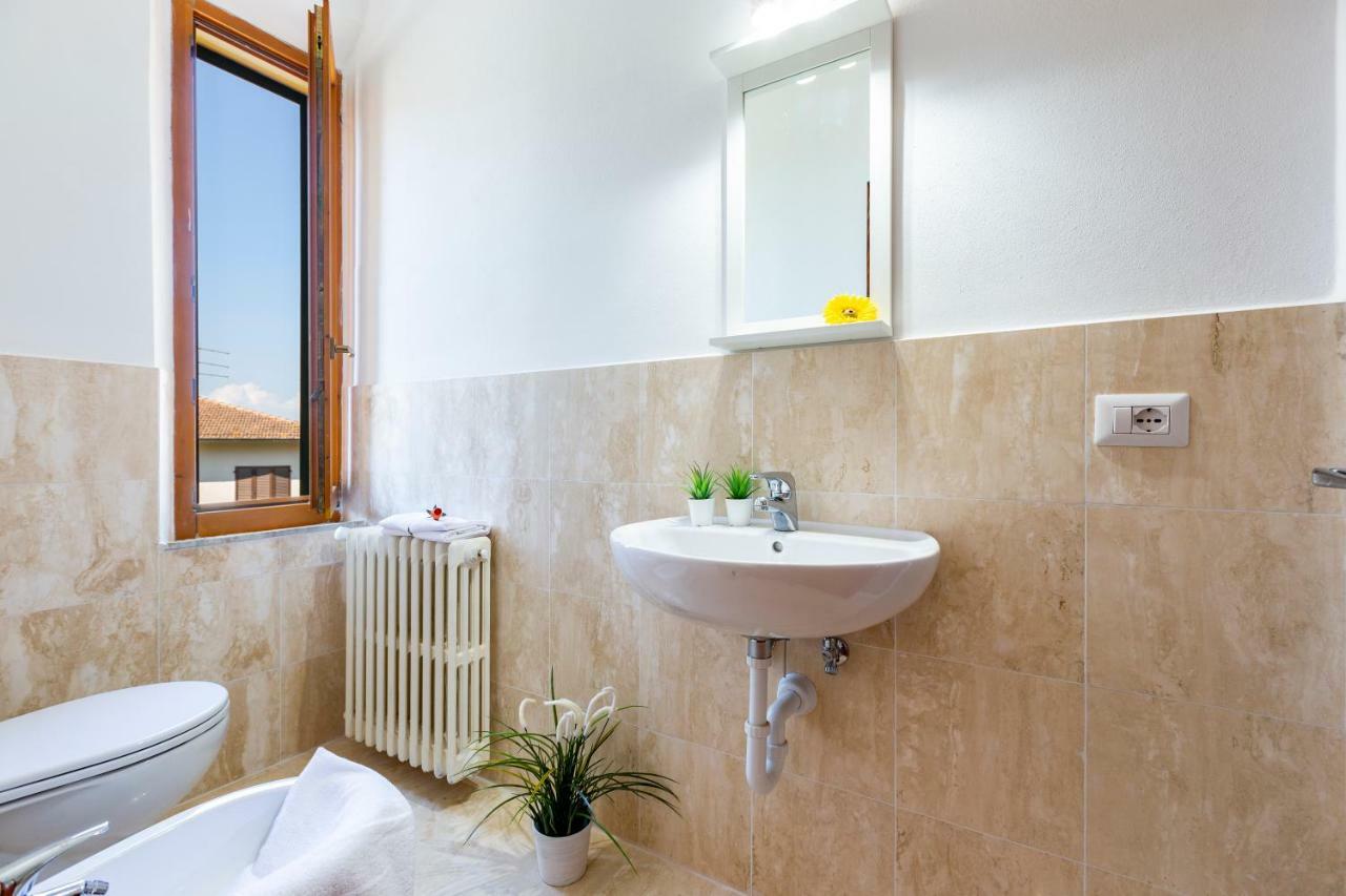 Casa Donatella Appartement Montecchio  Buitenkant foto
