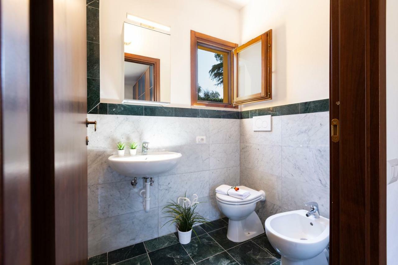 Casa Donatella Appartement Montecchio  Buitenkant foto